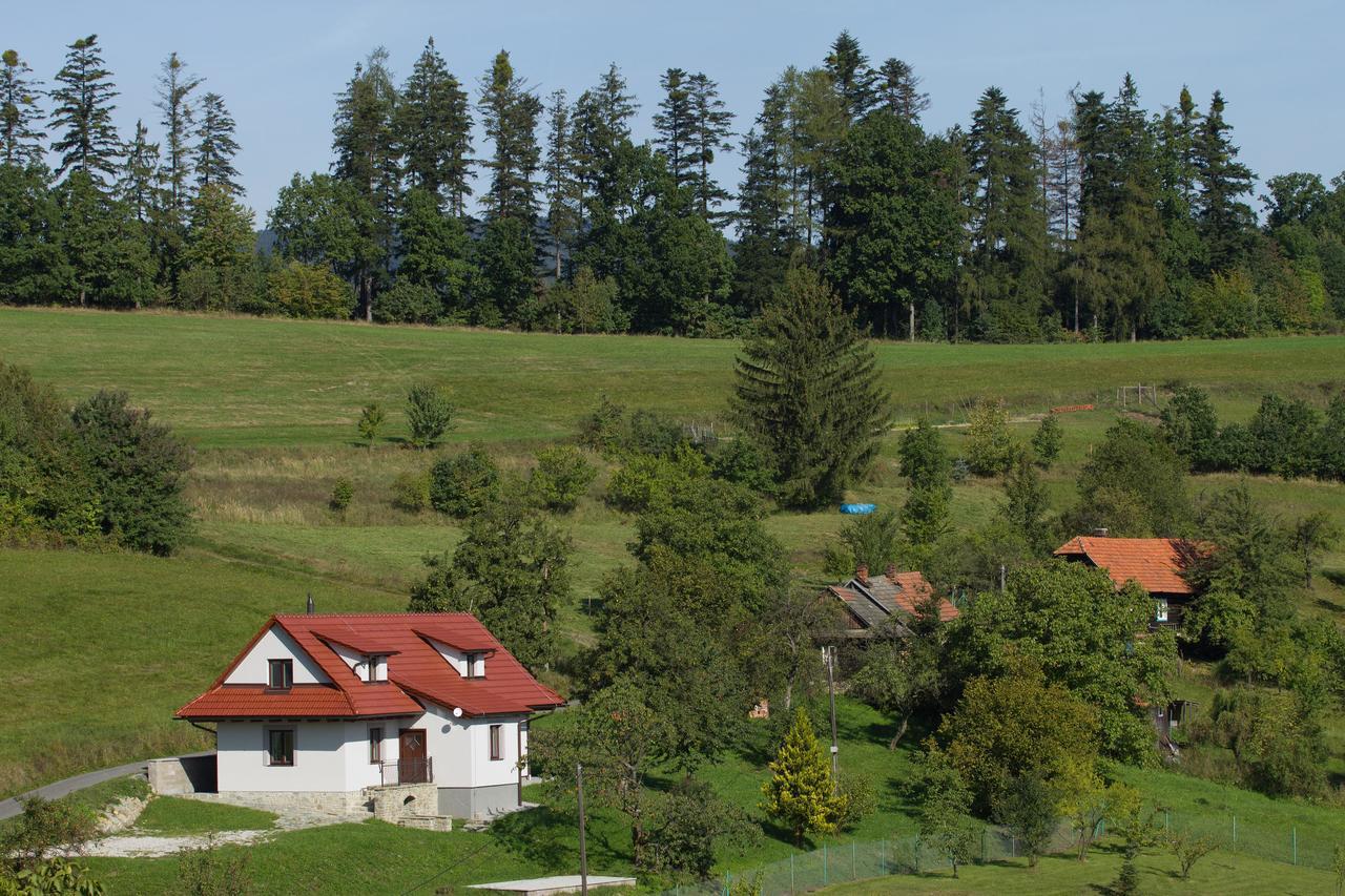Chalupa Pod Hruskou Zubri (Vsetin) Exterior foto